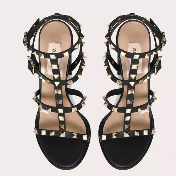 Valentino t strap rock stud sandal - Picture 3 of 14
